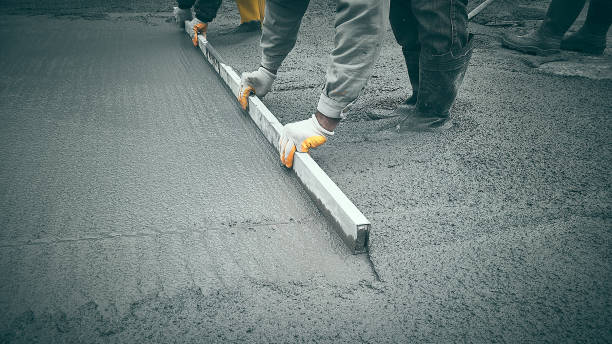 Best Concrete Walkway Installation  in Bristol, CT