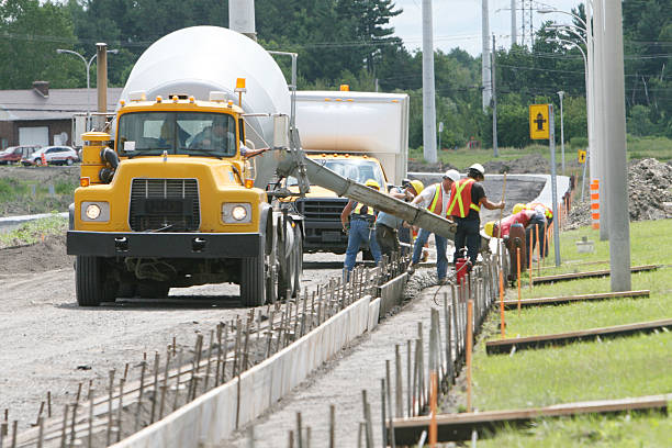 Best Commercial Concrete Contractor  in Bristol, CT